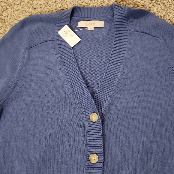 LOFT Cardigan - Picture 2 of 5